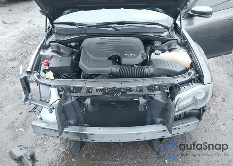 2022 Chrysler 300 S from USA, damaged, VIN 2C3CCABG1NH256420